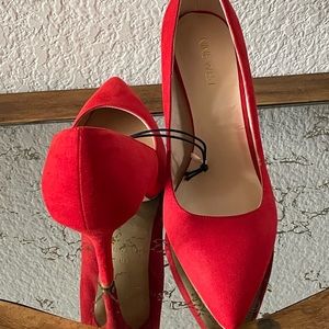 Brand new Nine West patten Textile upper  man Made lining. size 8